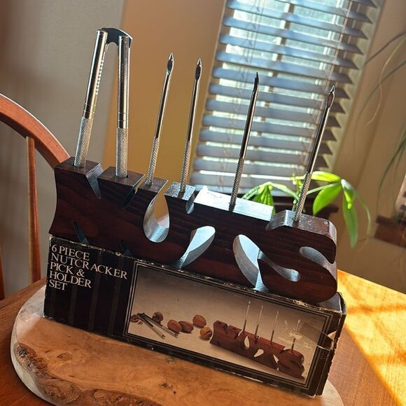 NEW. Vintage 6 Piece MCM Wood Nutcracker Utensil Set - Picture 2 of 8